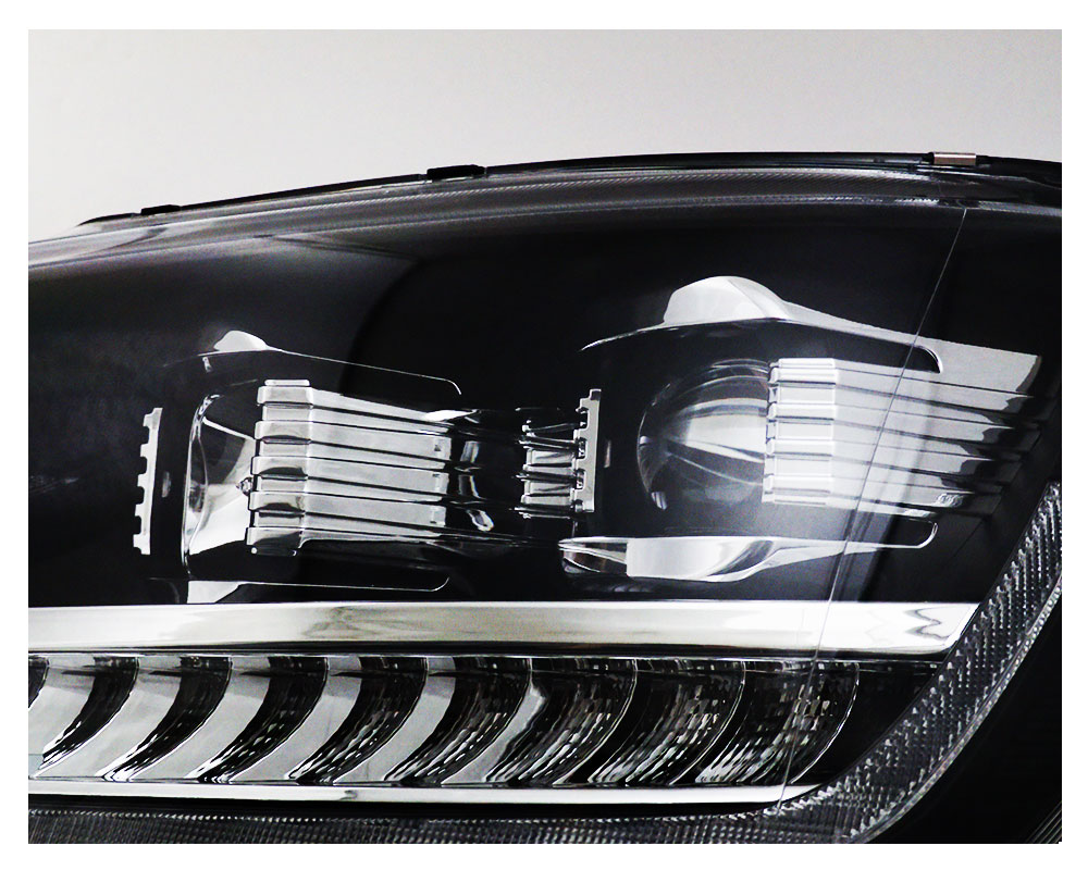 LED Tagfahrlicht-Scheinwerfer VW T5 GP 09-14 schwarz mit dynamischem  Blinker - litec innovations