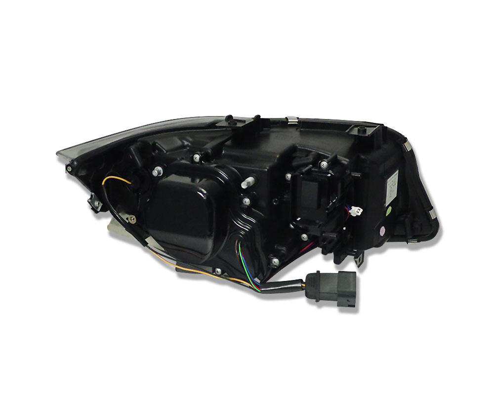 Scheinwerfer mit 3D LED Standlichtringen BMW 3er E90/E91 05-08