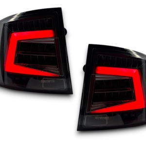 LED Rückleuchten Skoda Octavia 3 III 5E Combi 12-17 mit dynamischem Blinker schwarz für Original-Halogen