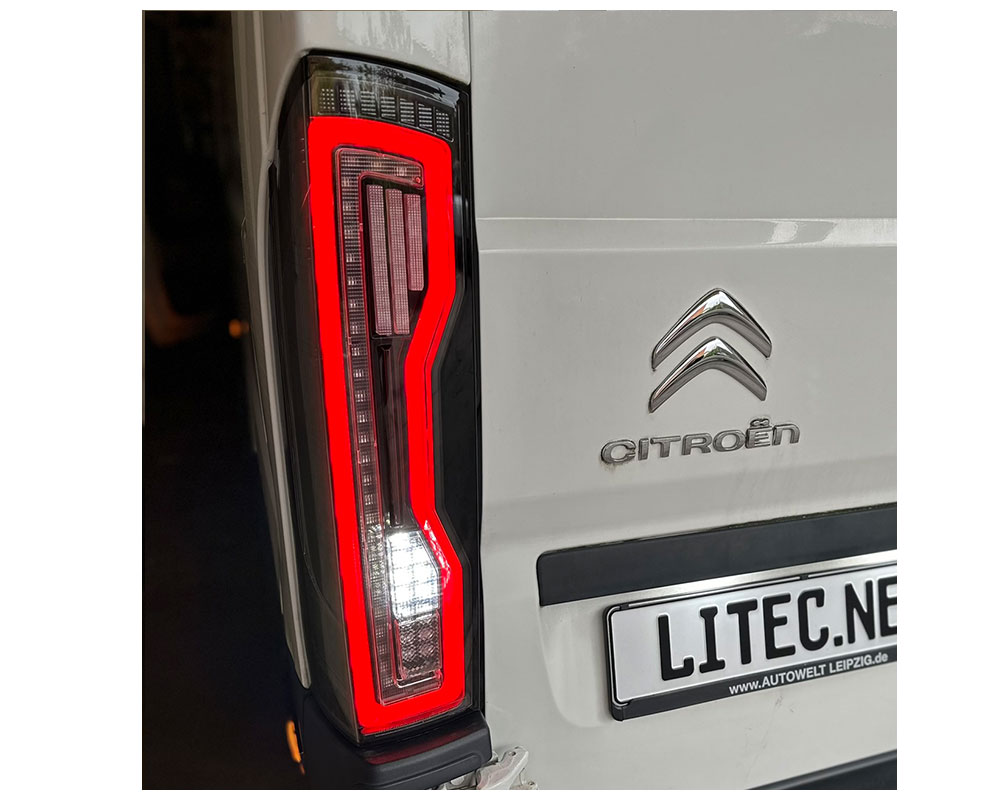 LED Spiegelblinker dynamisch Fiat Ducato, Jumper, Boxer, Wohnmobil ab 2006  schwarz/rauch - litec innovations
