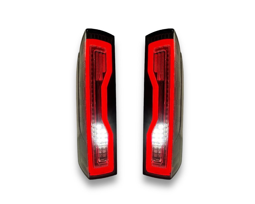 VOLL LED Lightbar Design Rückleuchten mit dynamischen Blinker für